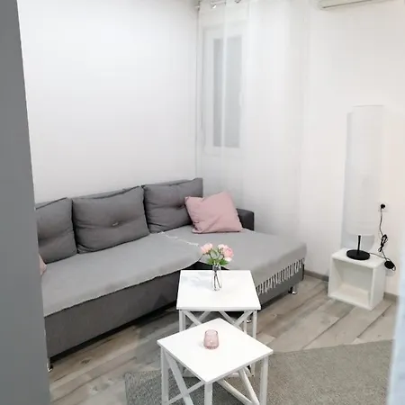 Petres Apartment *